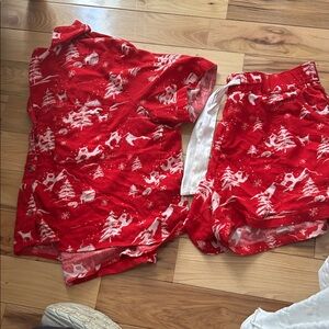 Red Holiday Print Two-Piece Lounge Set Hollister